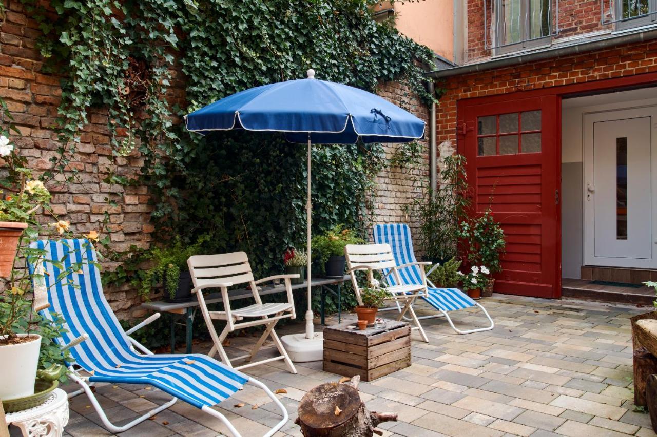 Apartamento Beautiful And Cozy Remise For Up To 6 Guests Berlín Exterior foto