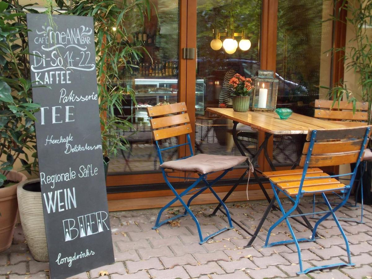 Apartamento Beautiful And Cozy Remise For Up To 6 Guests Berlín Exterior foto